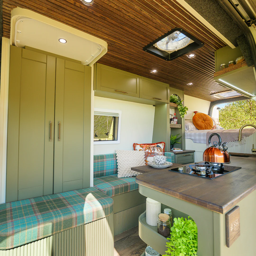 Nicola - Automatic Luxury Campervan - Image 24