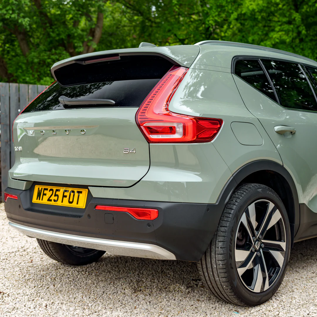Volvo XC-40 - Image 13