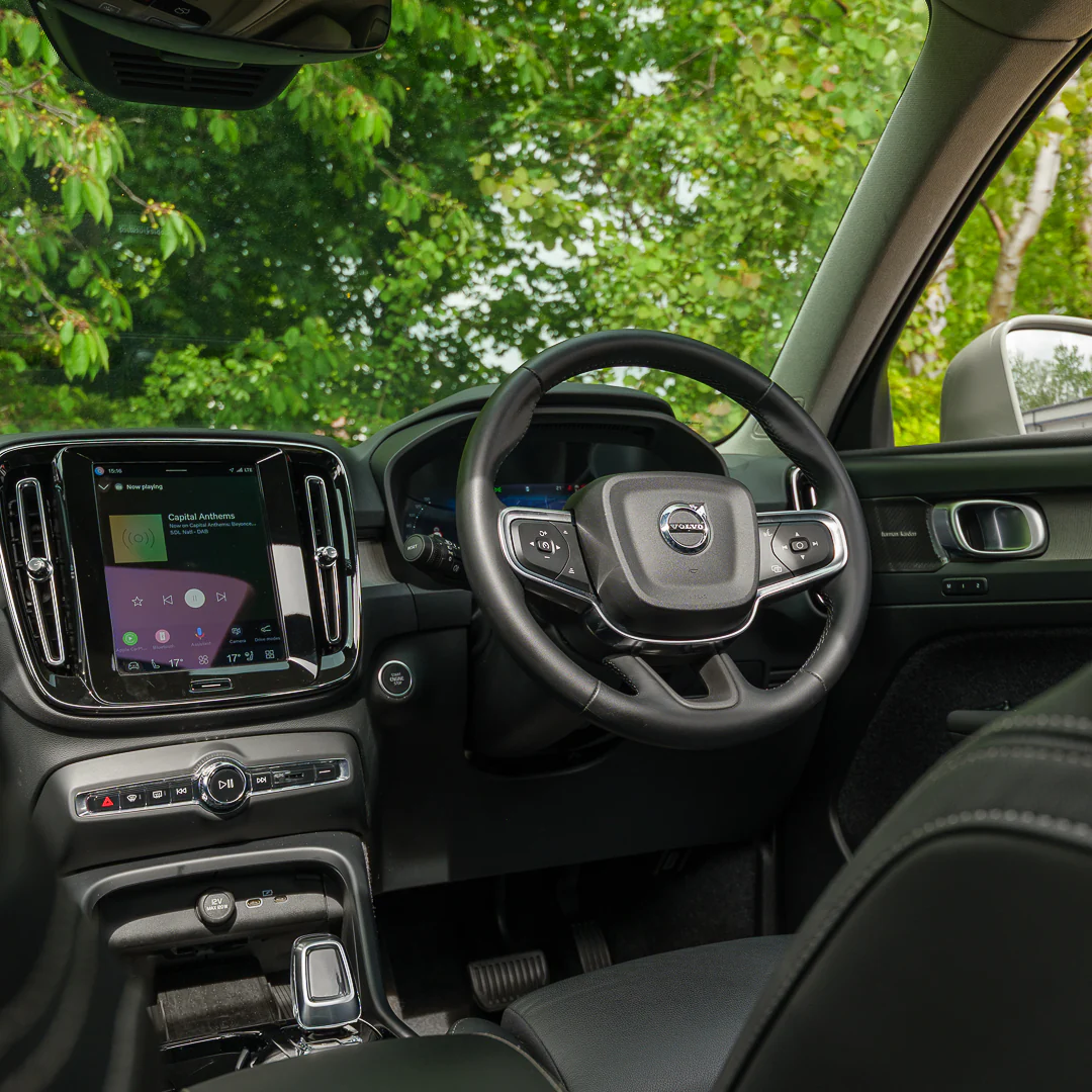 Volvo XC-40 - Image 4
