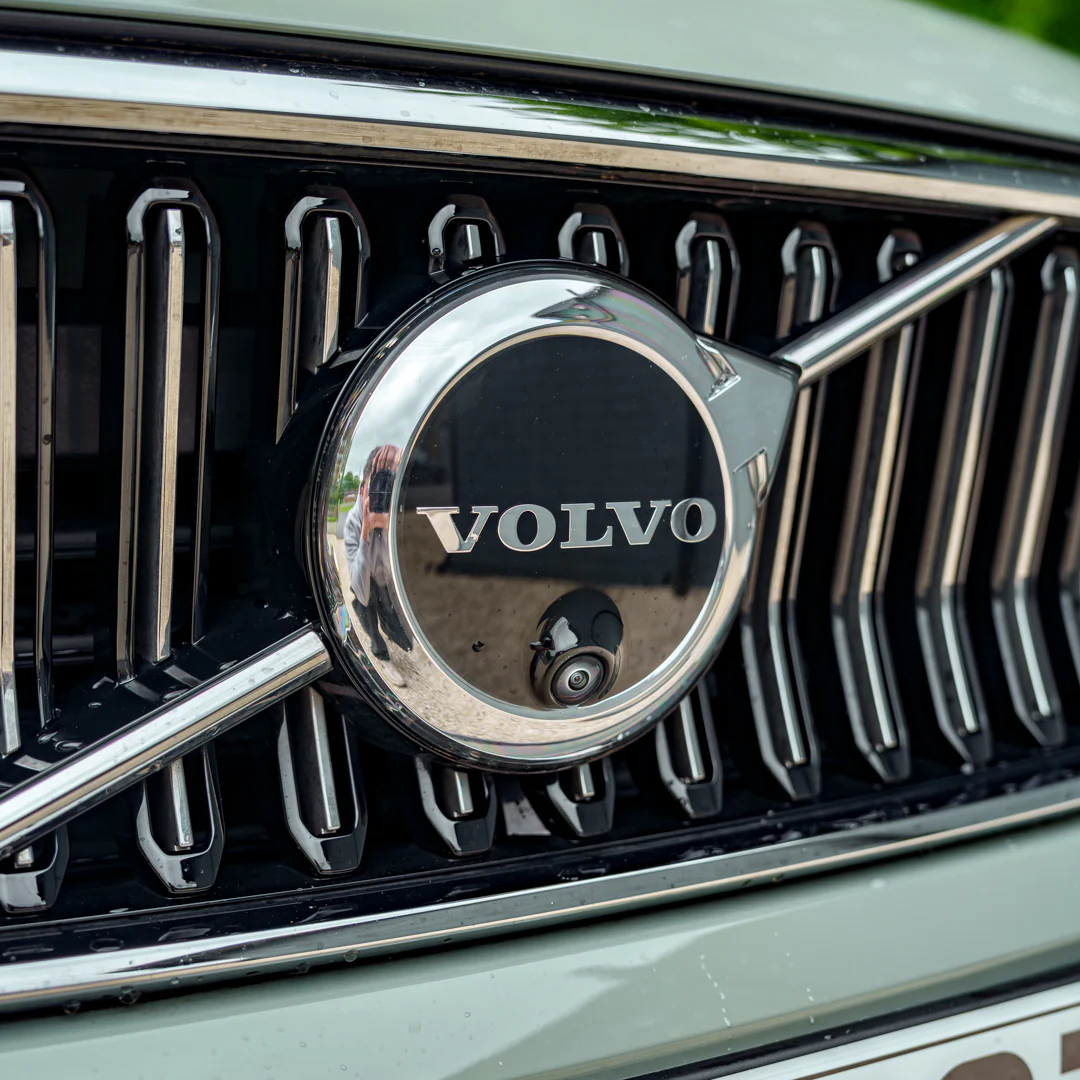 Volvo XC-40 - Image 8